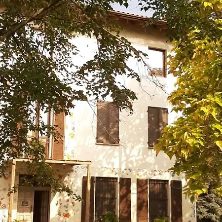 Amai Bed & Breakfast 3*