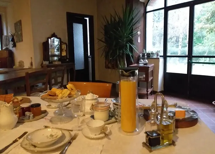 Couette-café Amai 4*